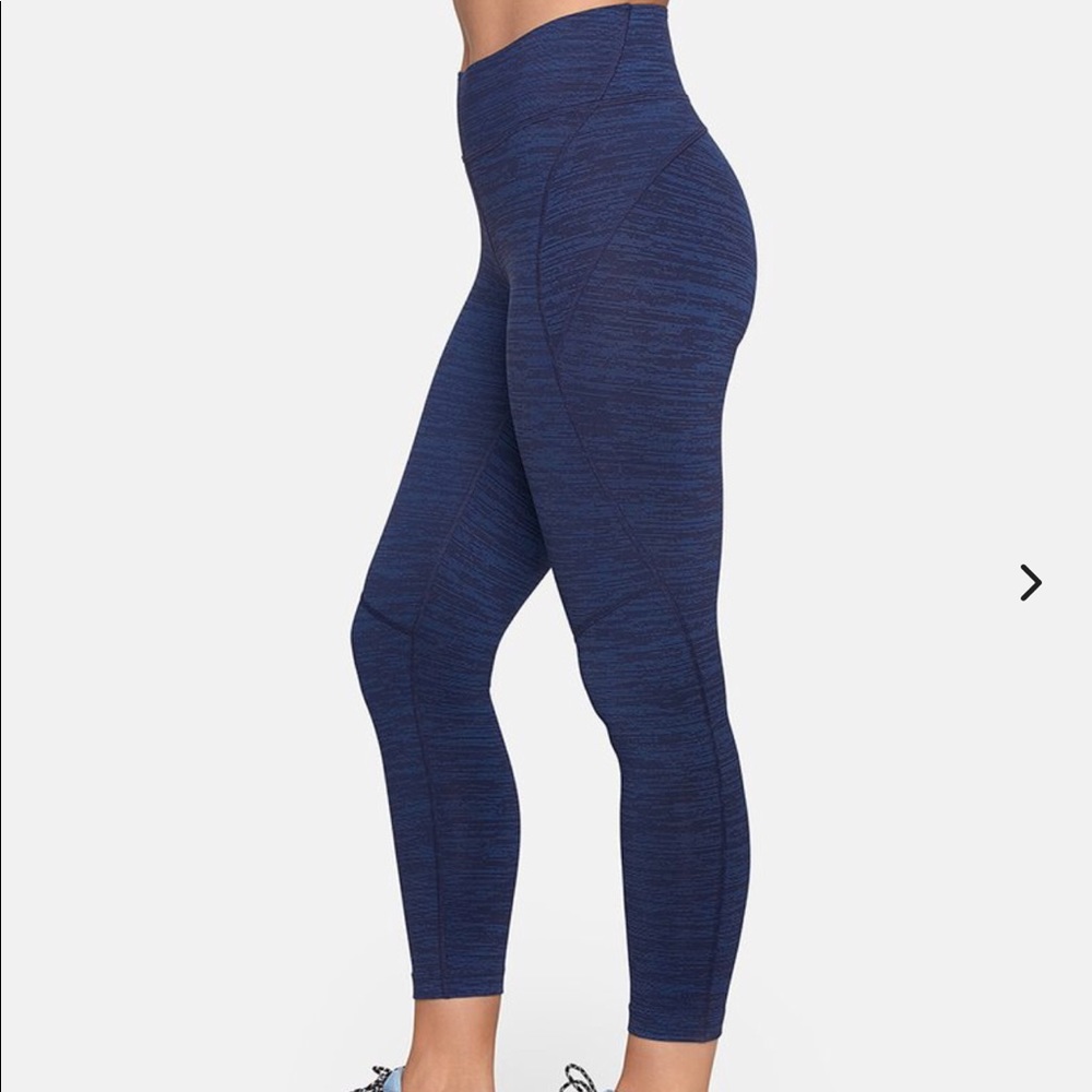 Outdoor Voices leggings
